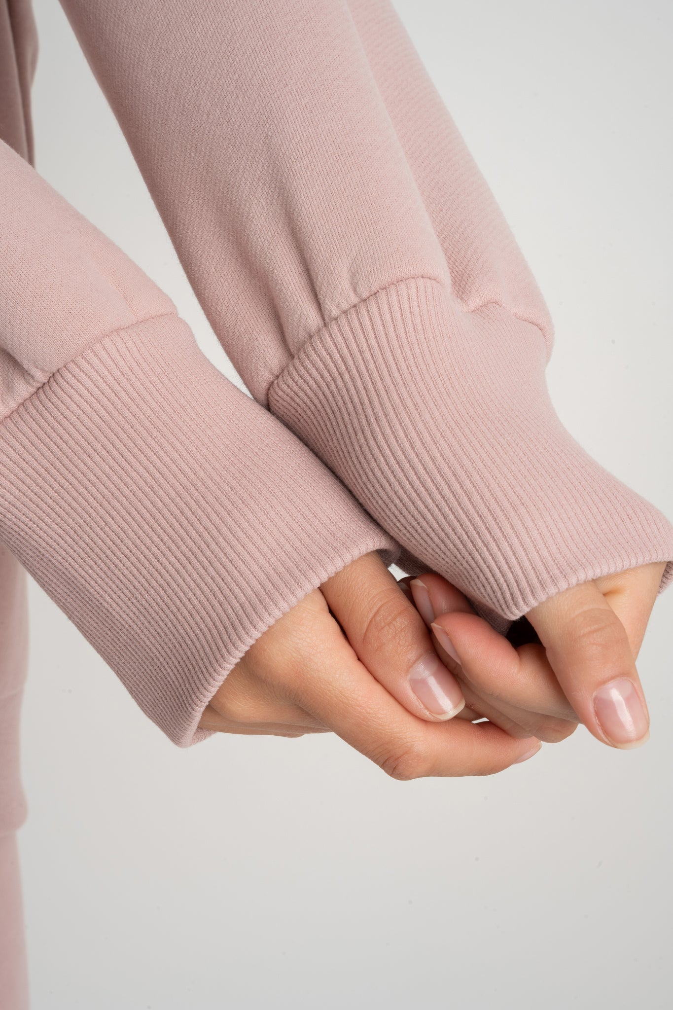 LIGHT PINK OVERSIZED V-NECK SWEATSHIRT – BISCOE